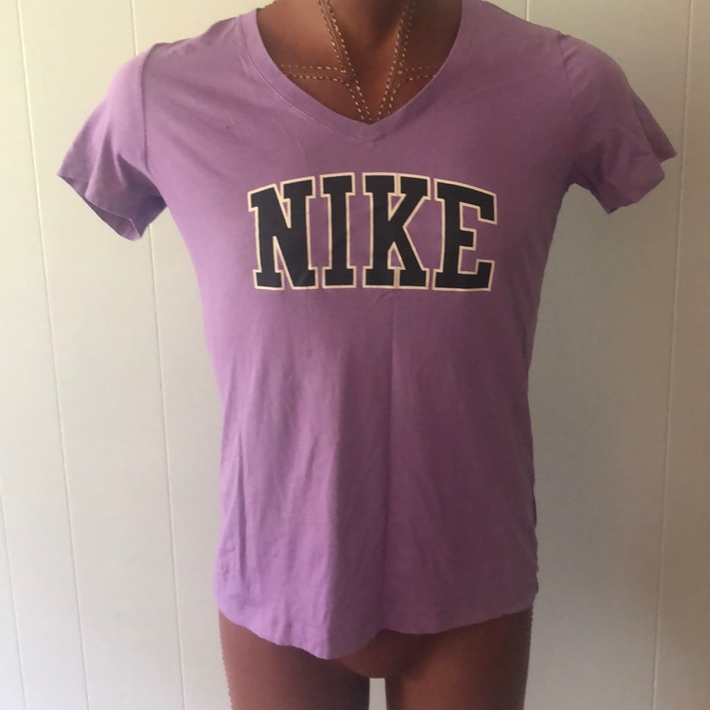 Nike xl v neck Purple short sleeved tee